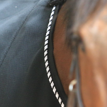 HUSK thermoregulerende deken zwart