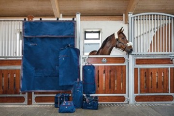 Equipage grooming bag1 2