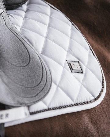 Fager dressuurdekje wit1
