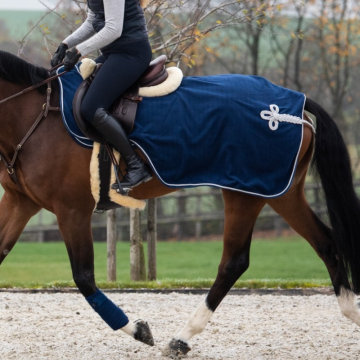 Hfi uitrijdeken luxe